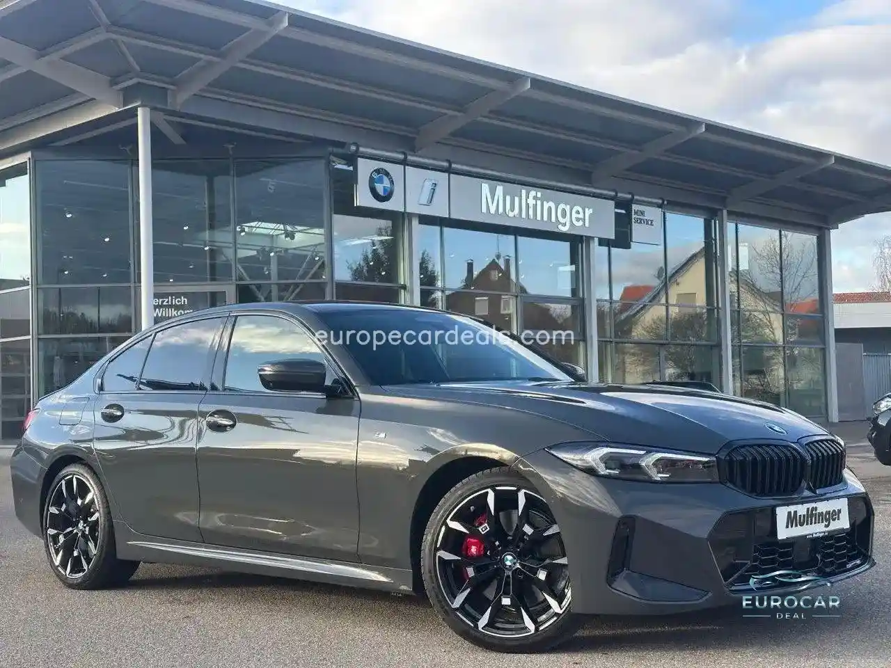 BMW 330