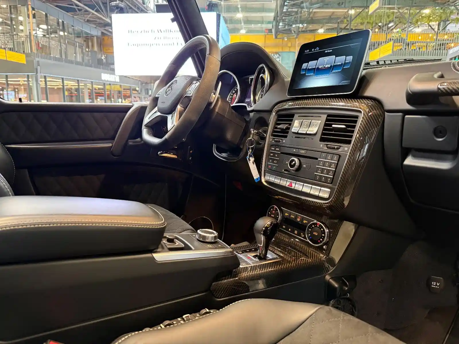 Mercedes-Benz G 500