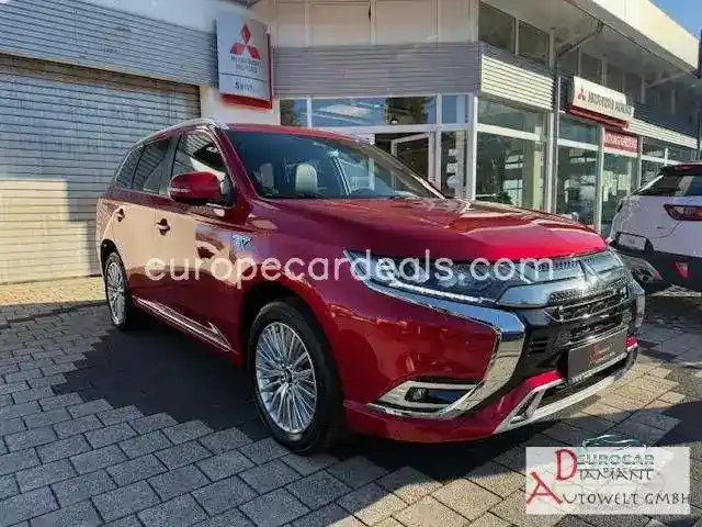 Mitsubishi Plug-in Hybrid Outlander