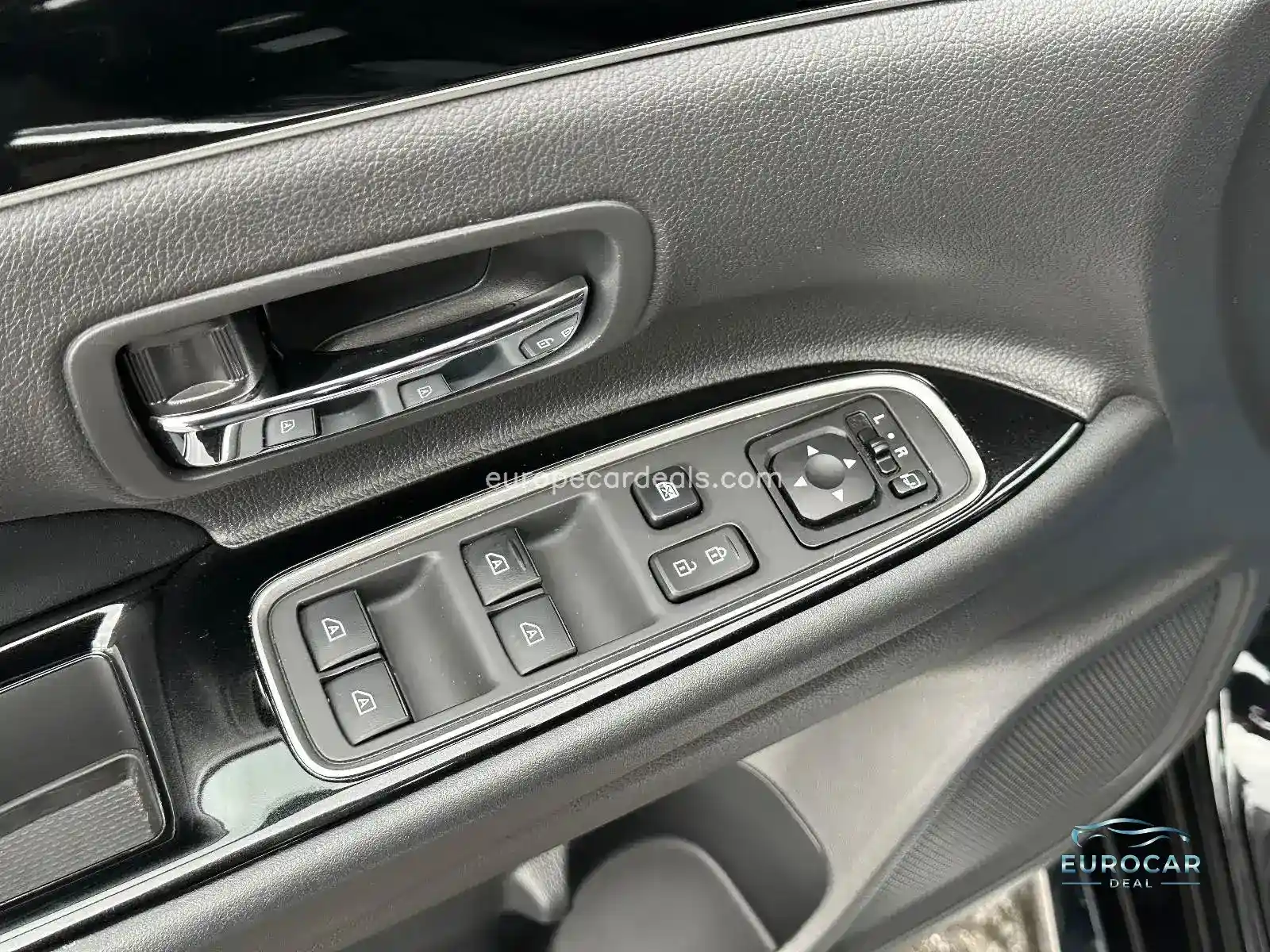 Mitsubishi Plug-in Hybrid Outlander