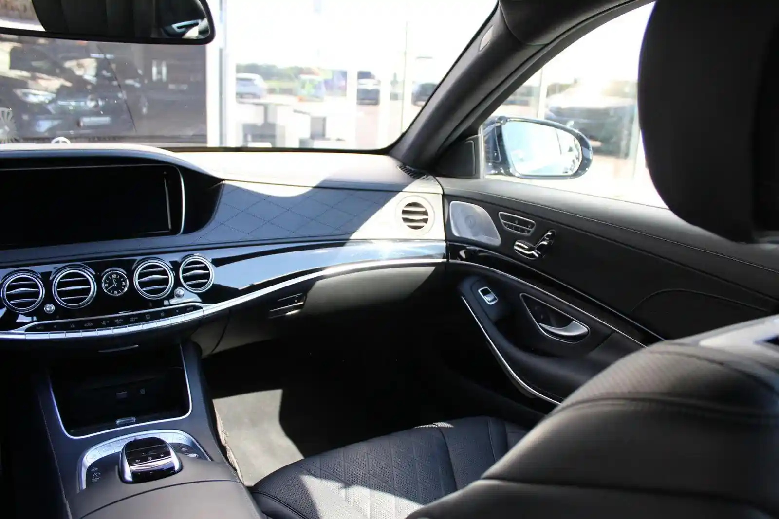 Mercedes-Benz S 500