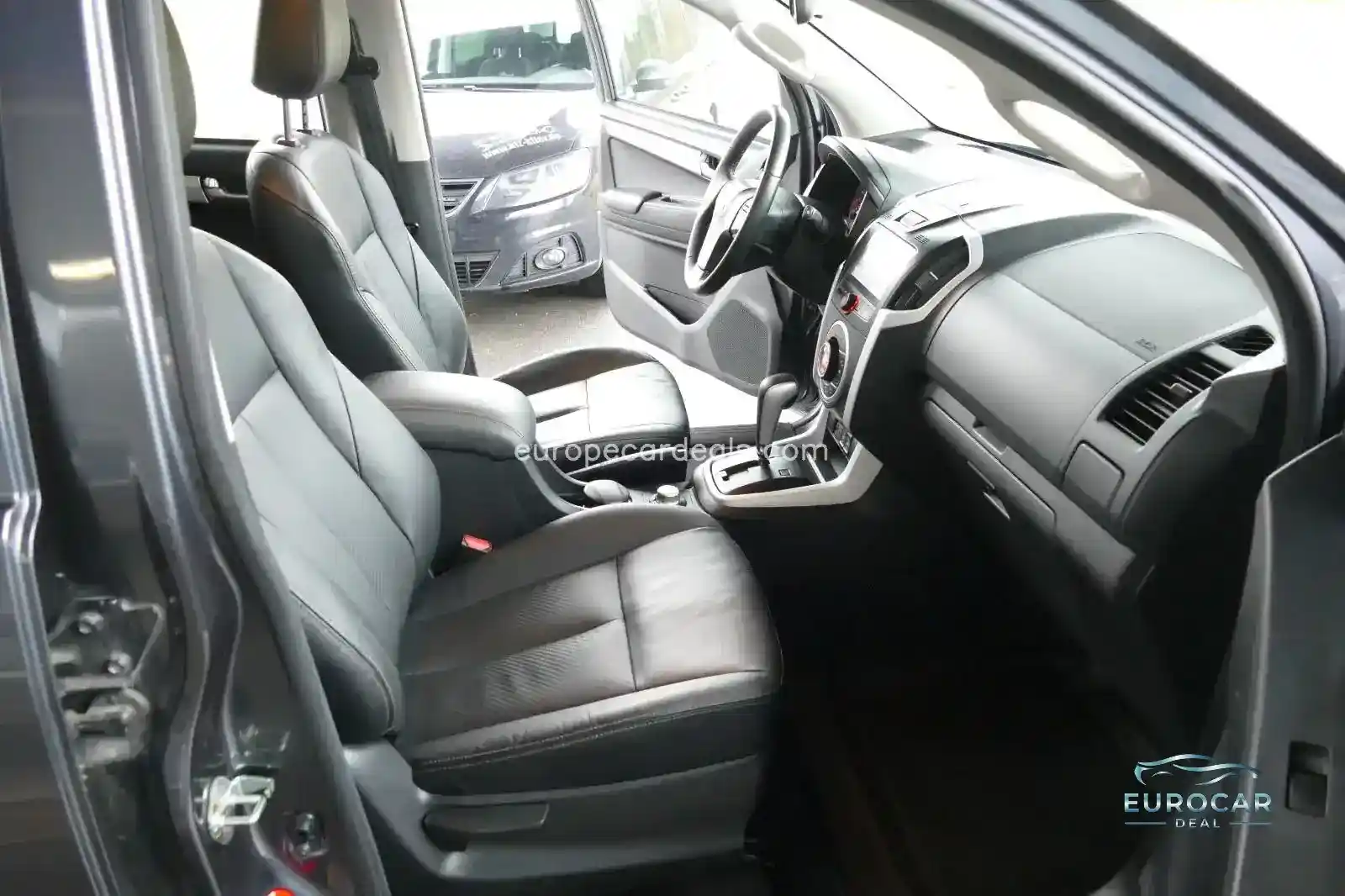 Double Cab 4WD Premium+ 2 Hand Ausziehbode