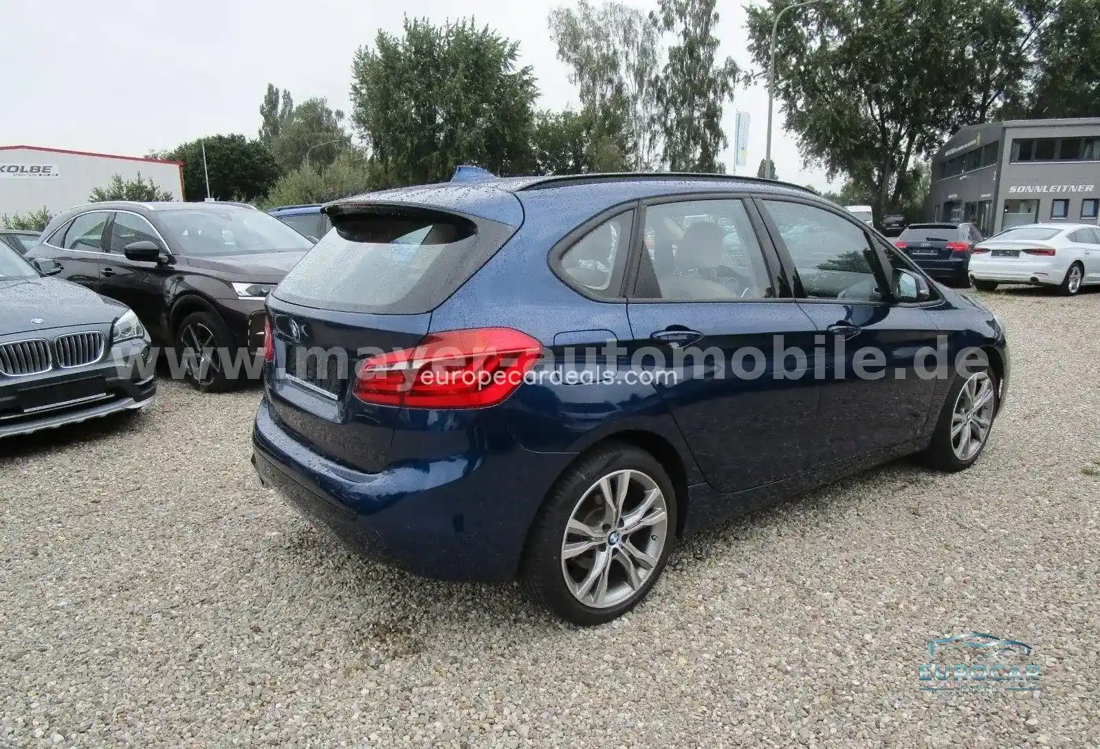 BMW 218