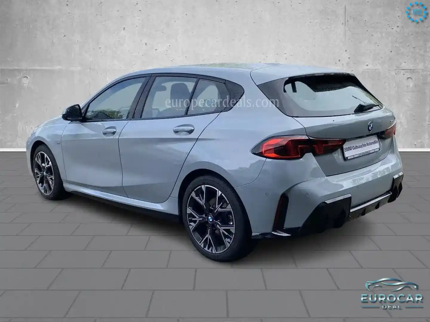 BMW 120