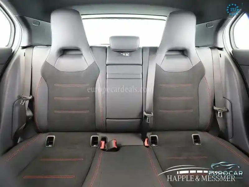 Mercedes-Benz A 220
