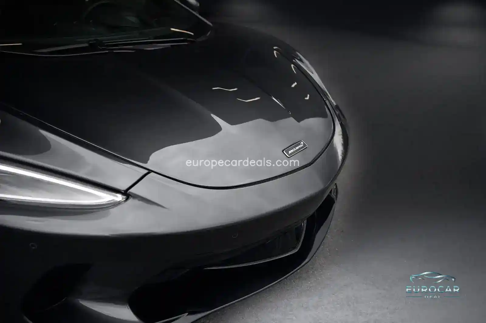 McLaren GT