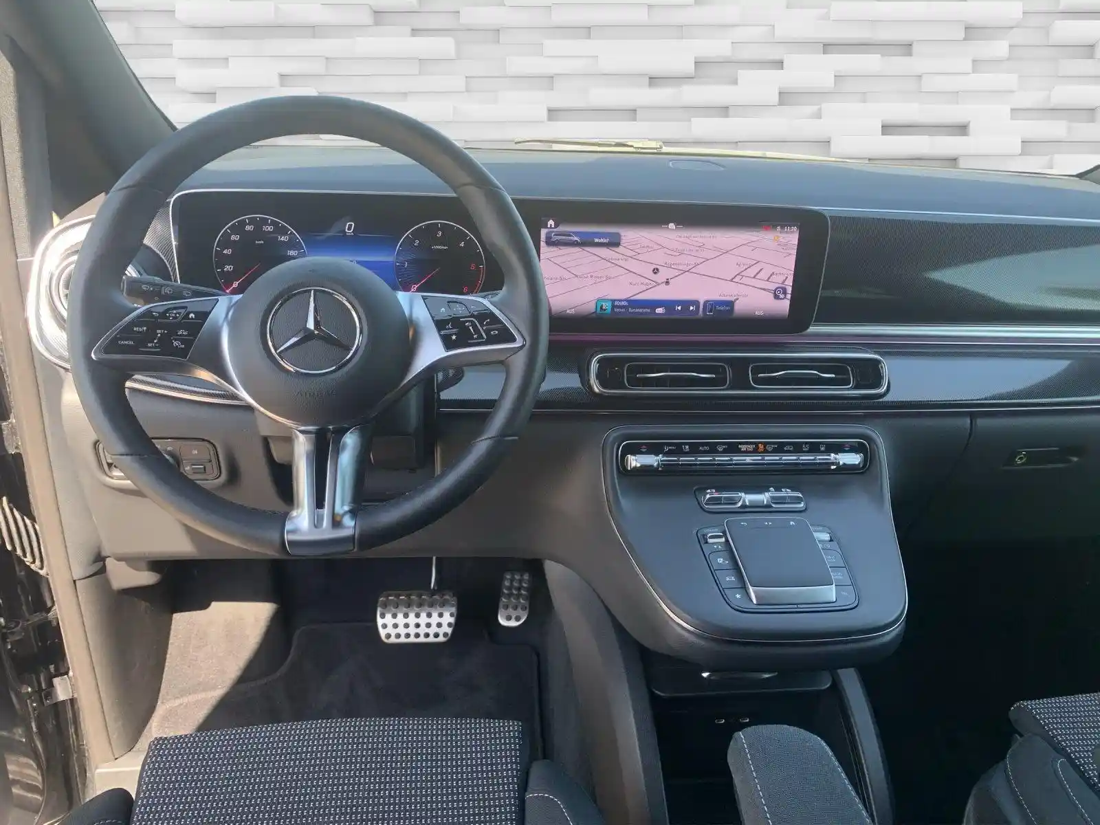 Mercedes-Benz V 250
