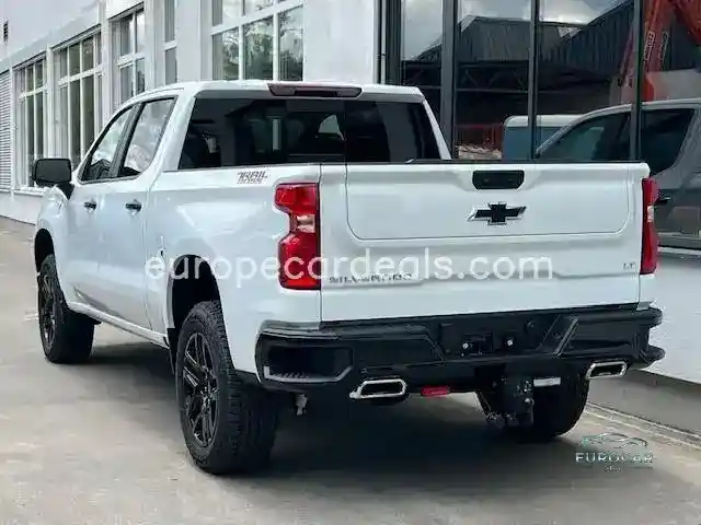 Chevrolet Silverado