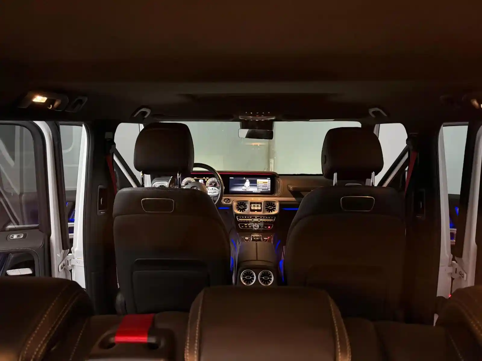 Mercedes-Benz G 500