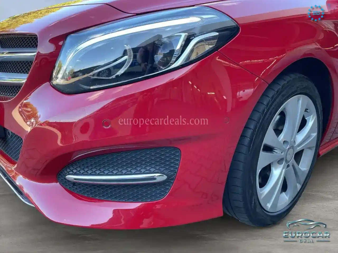 Mercedes-Benz B 220