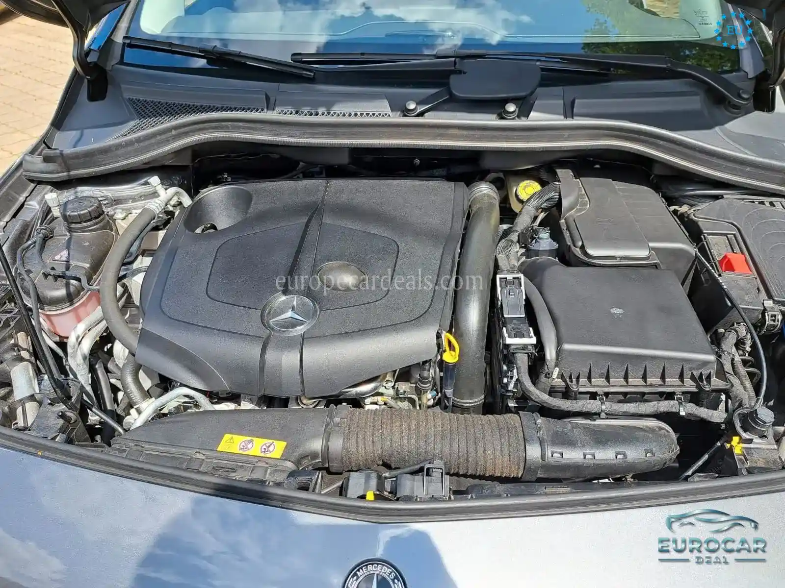 Mercedes-Benz B 200