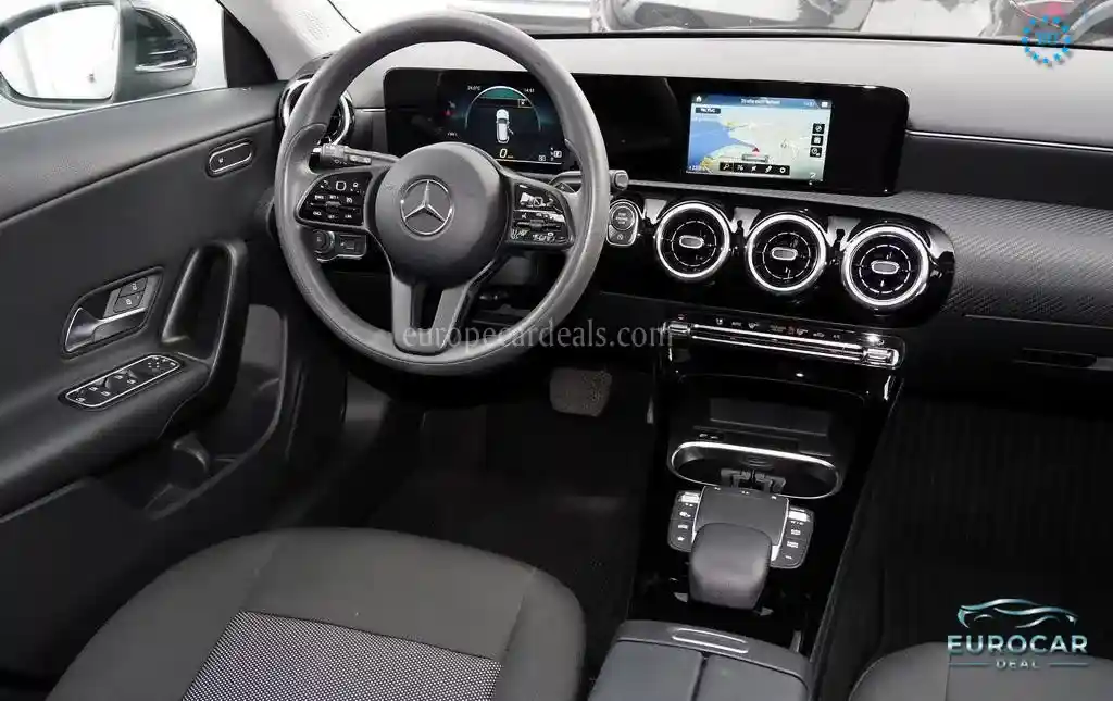 Mercedes-Benz CLA 180 Shooting Brake