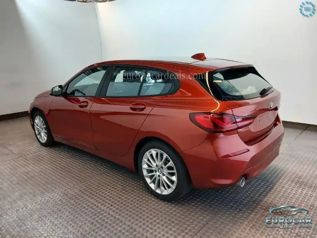 BMW 118