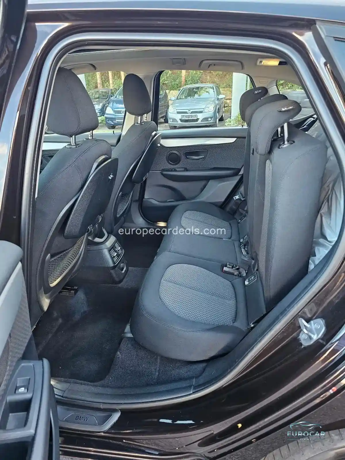 BMW 216