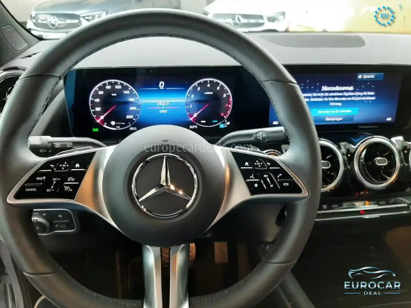 Mercedes-Benz B 180