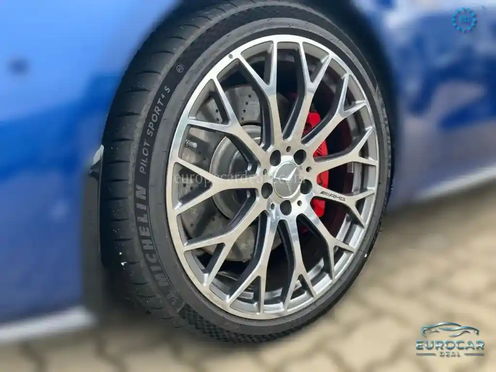 Mercedes-Benz C 63 AMG