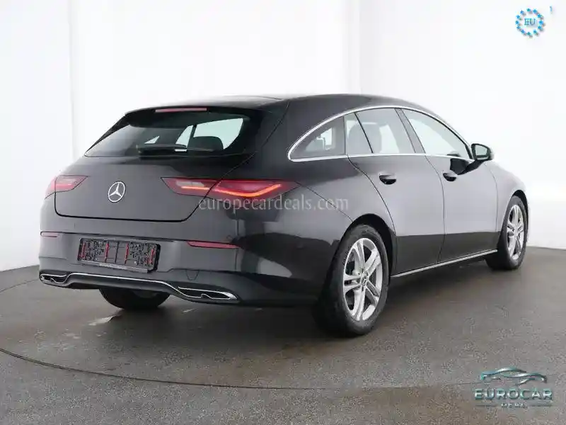 Mercedes-Benz CLA 180 Shooting Brake