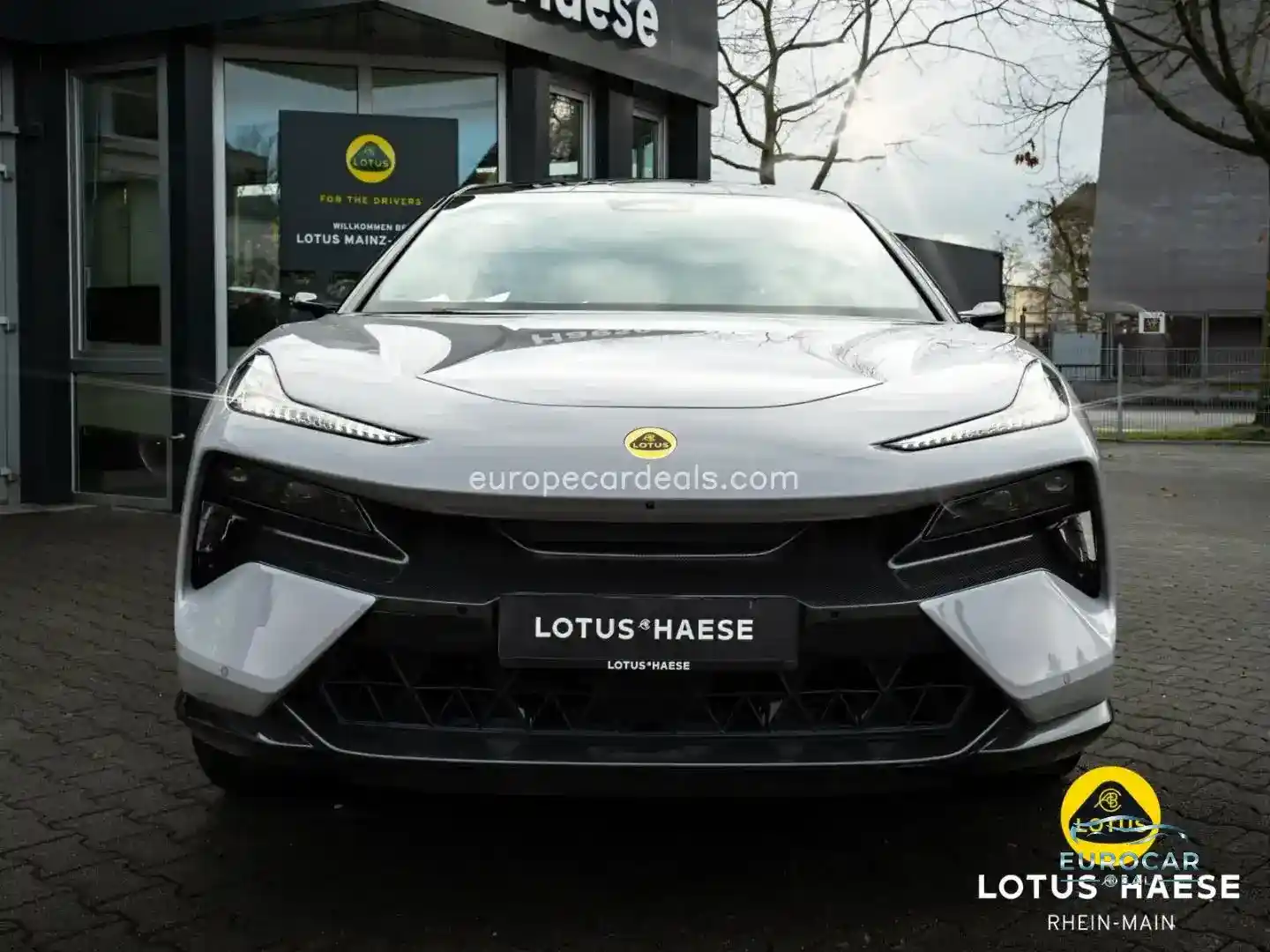 Lotus Eletre