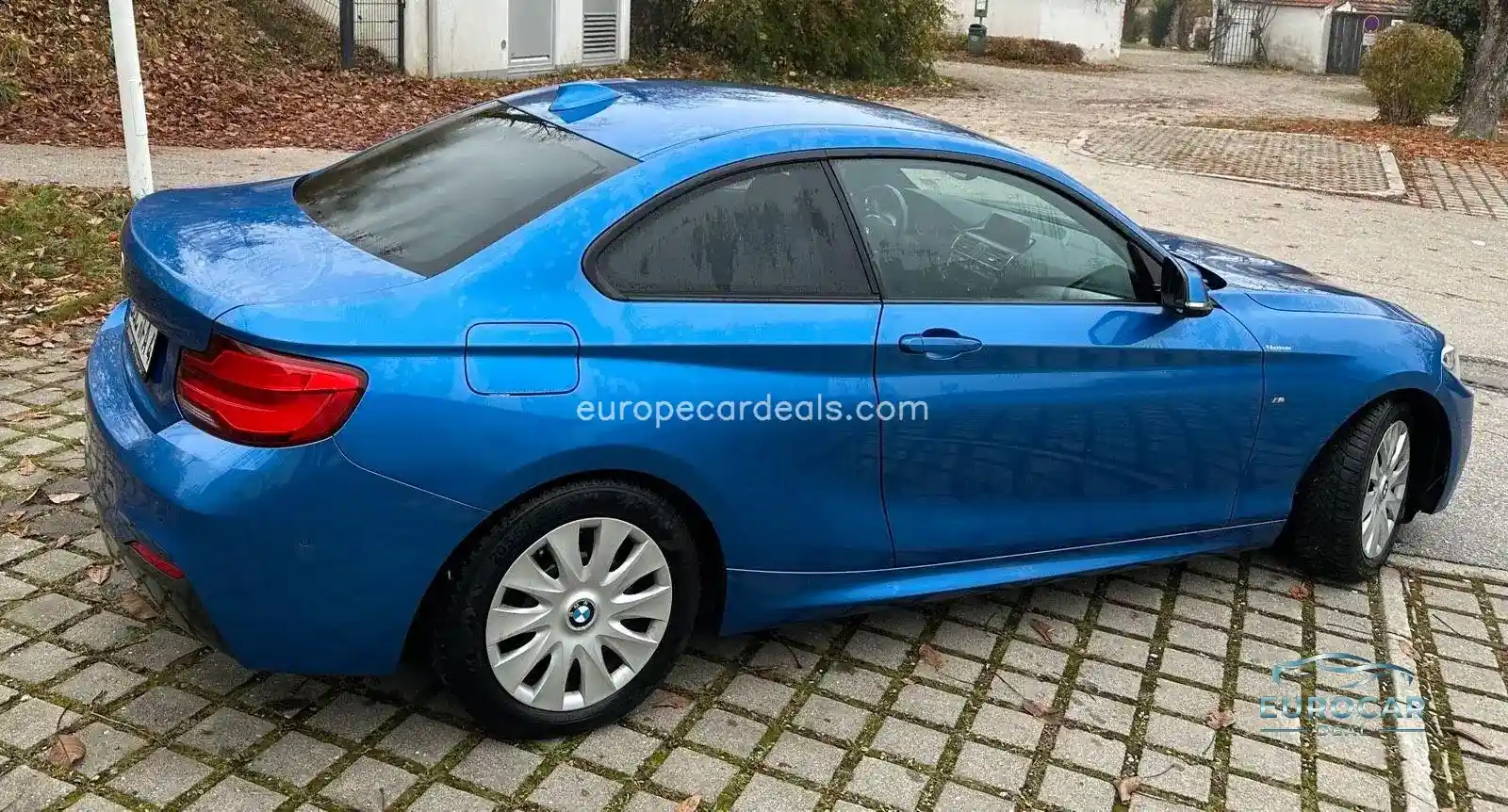 BMW 220