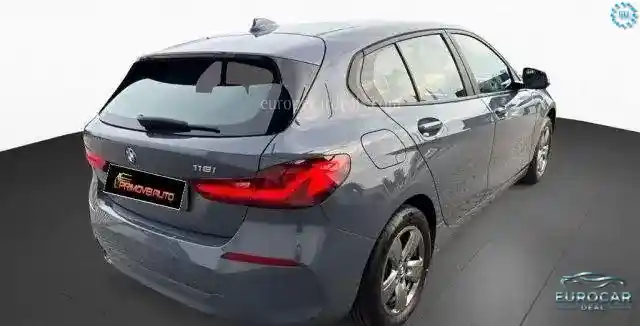 BMW 118