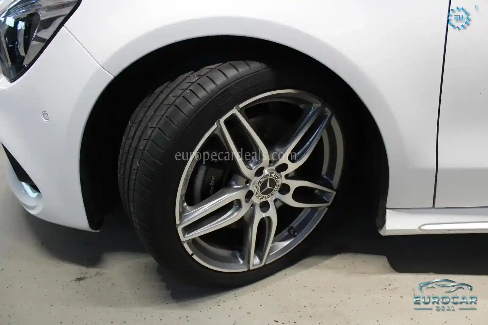 Mercedes-Benz CLA 220