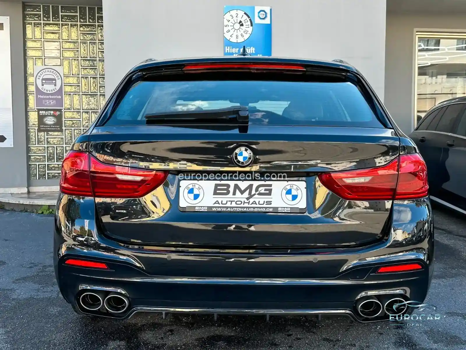 BMW M550