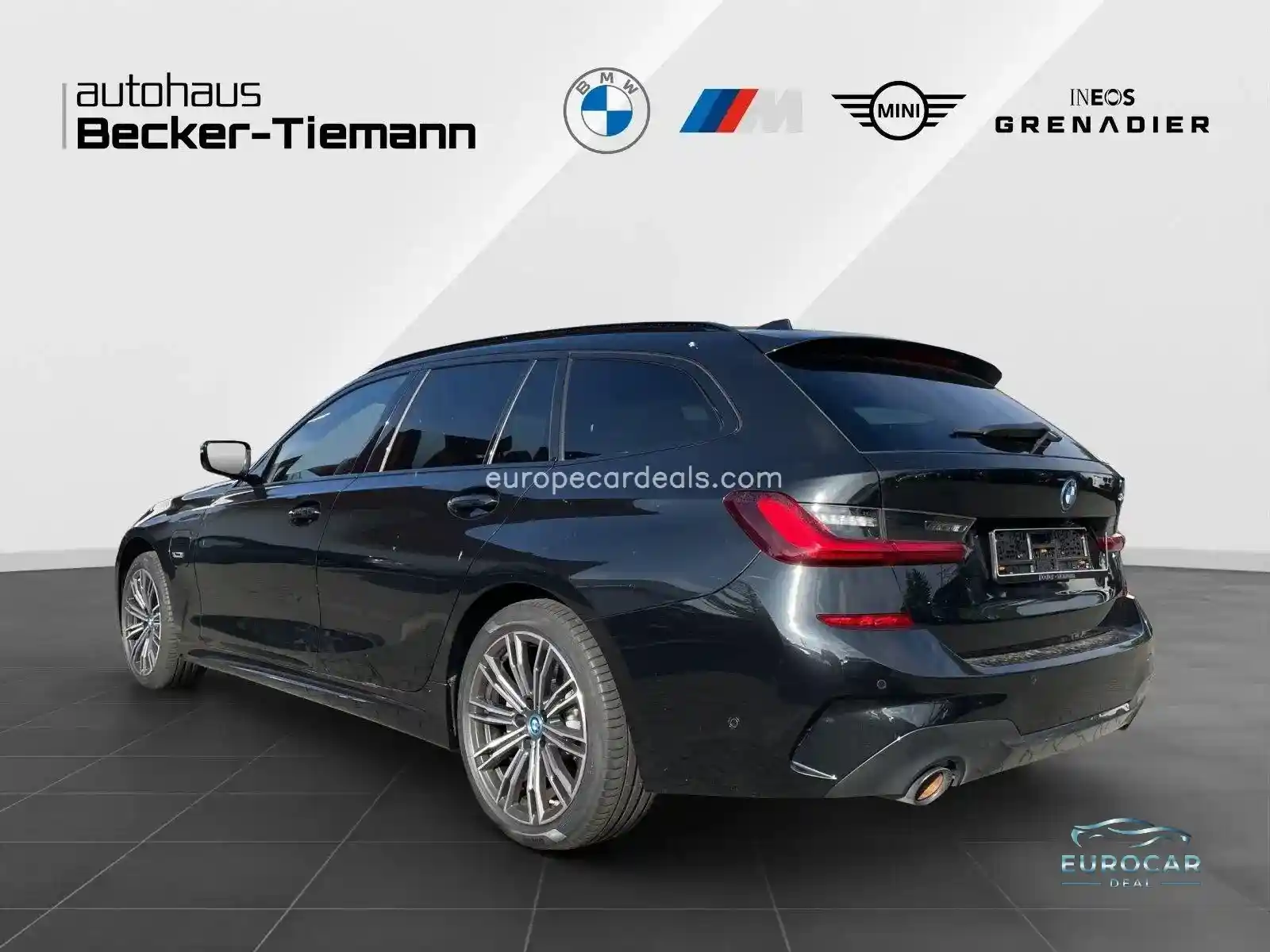 BMW 330