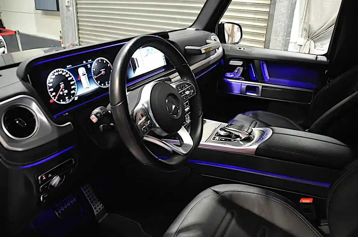 Mercedes-Benz G 500
