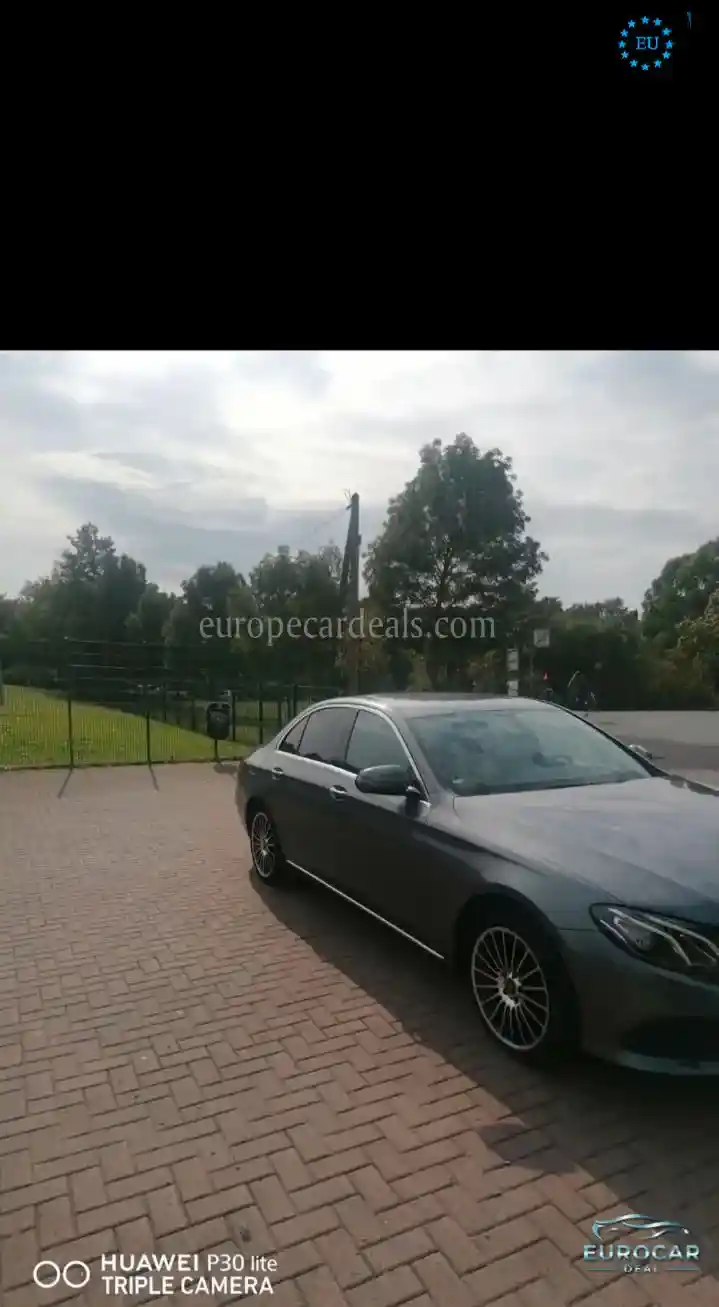 Mercedes-Benz E 200