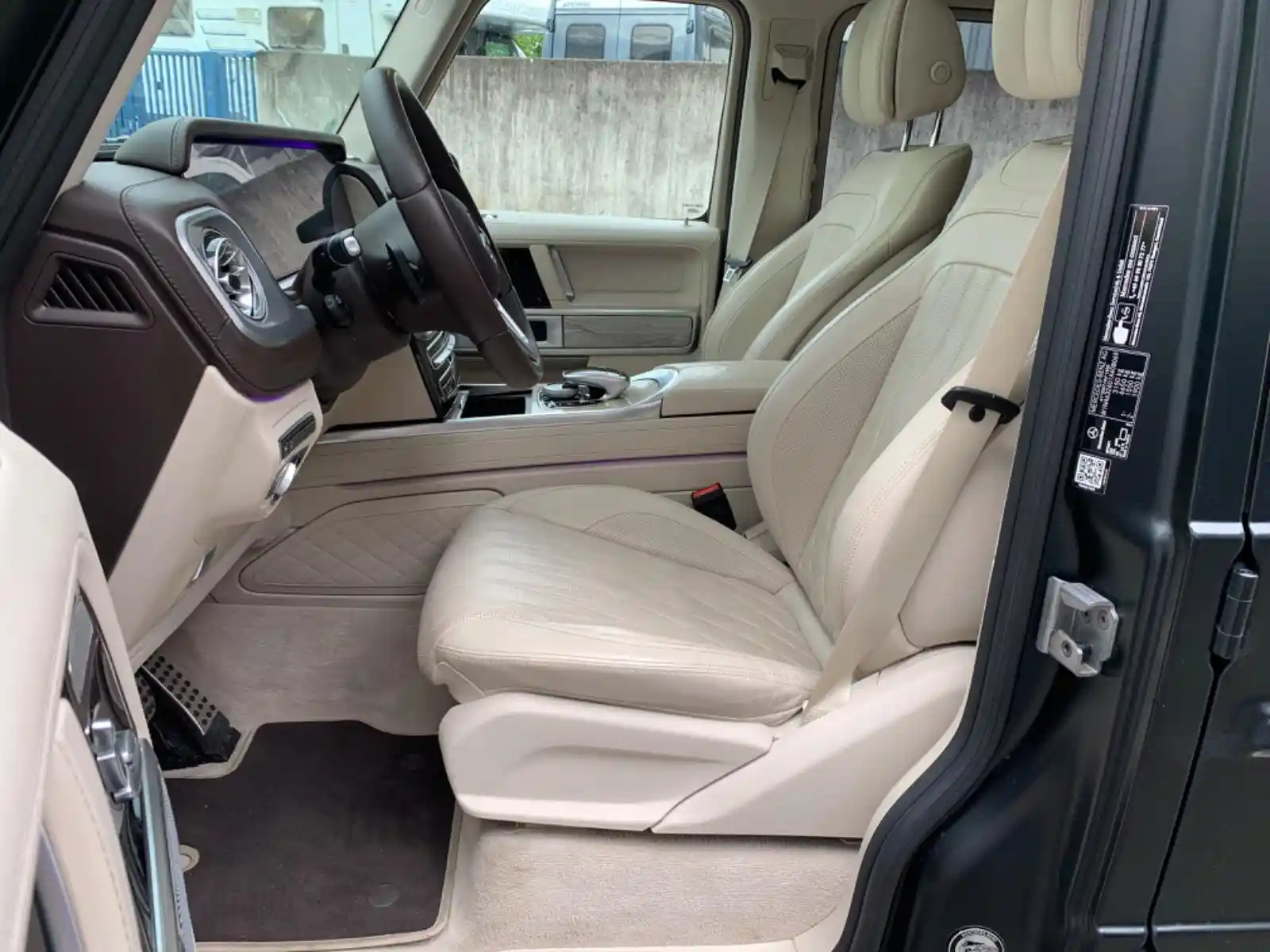Mercedes-Benz G 500