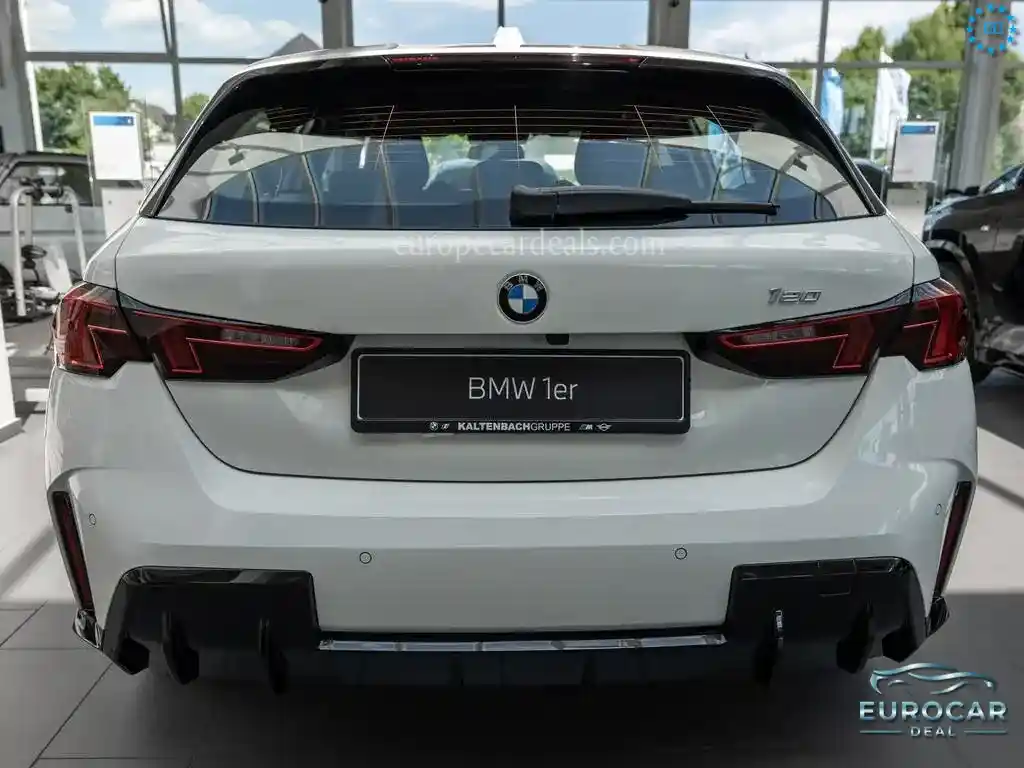 BMW 120