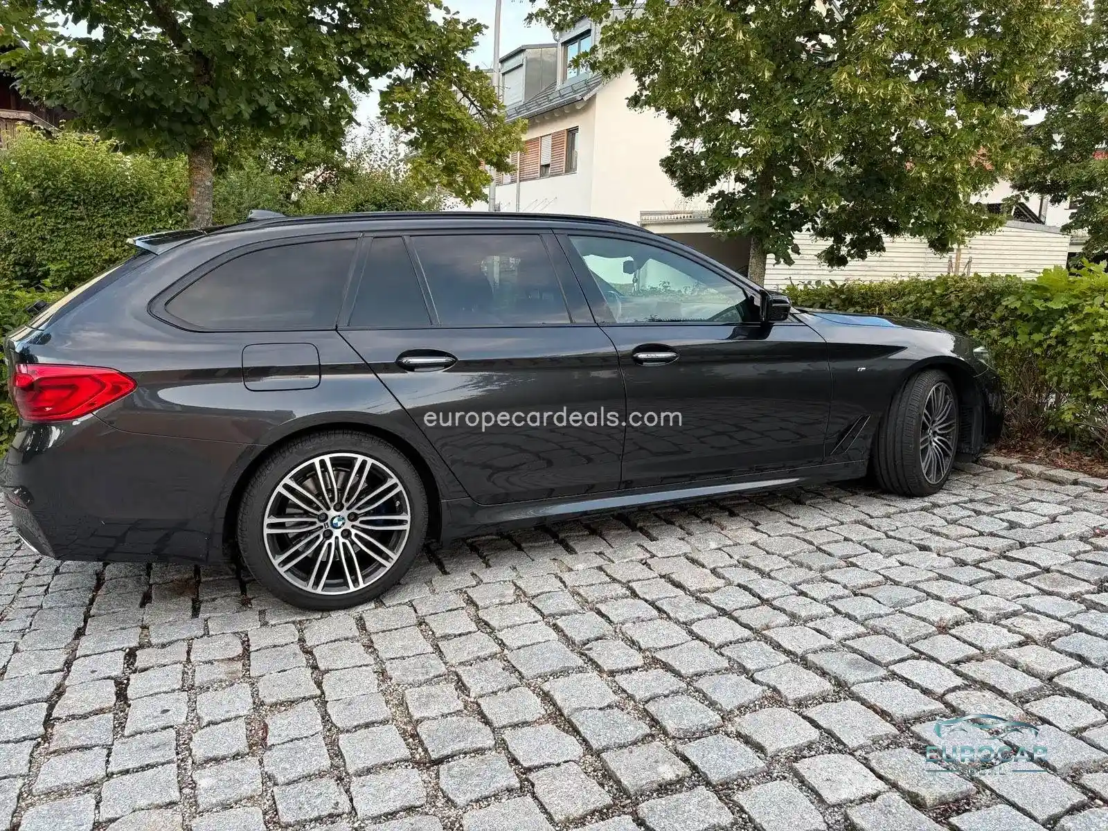 BMW 530