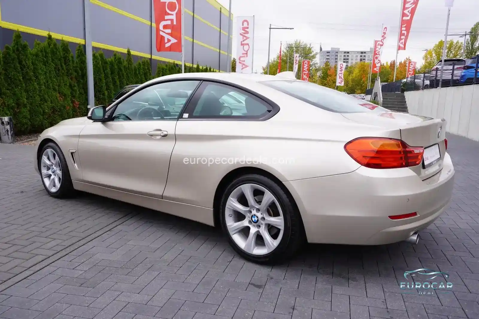 BMW 418