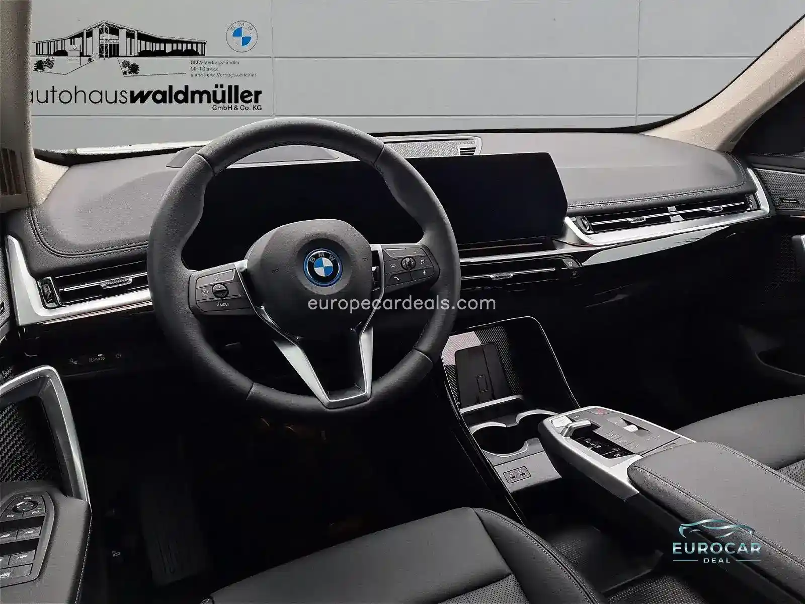 BMW iX1