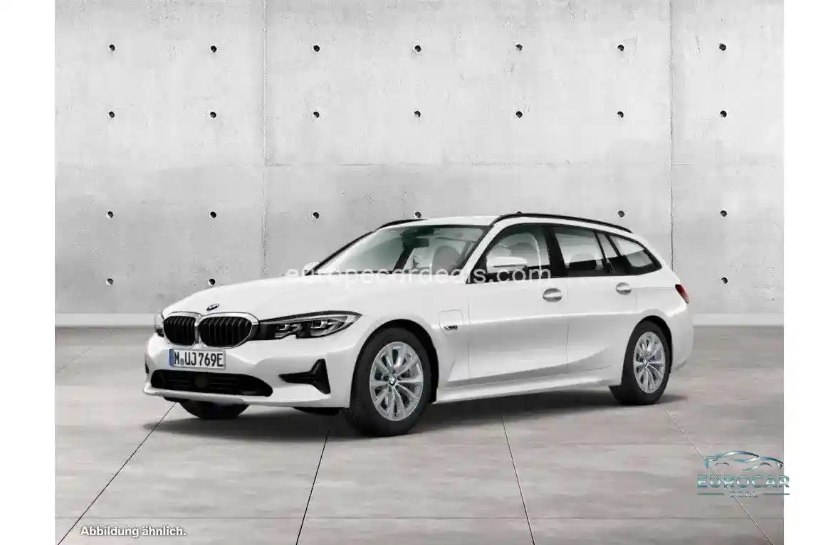 BMW 330