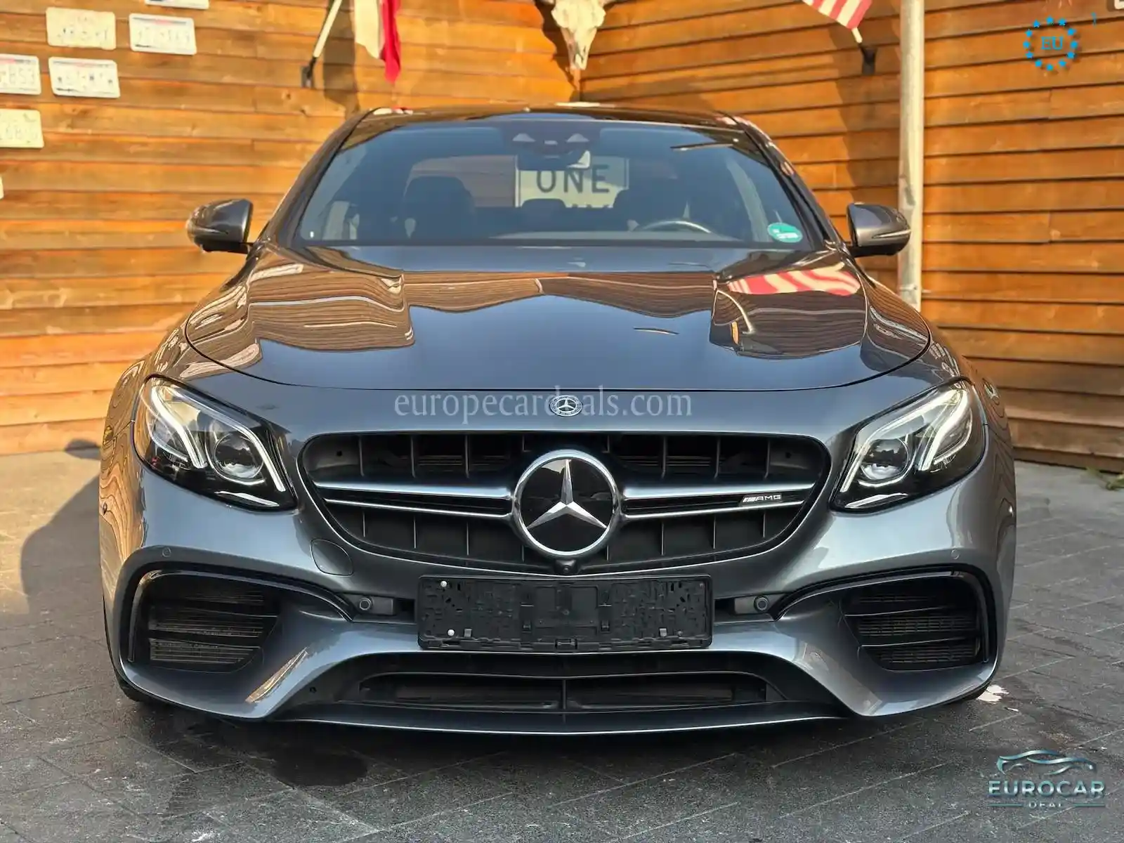 Mercedes-Benz E 63 AMG