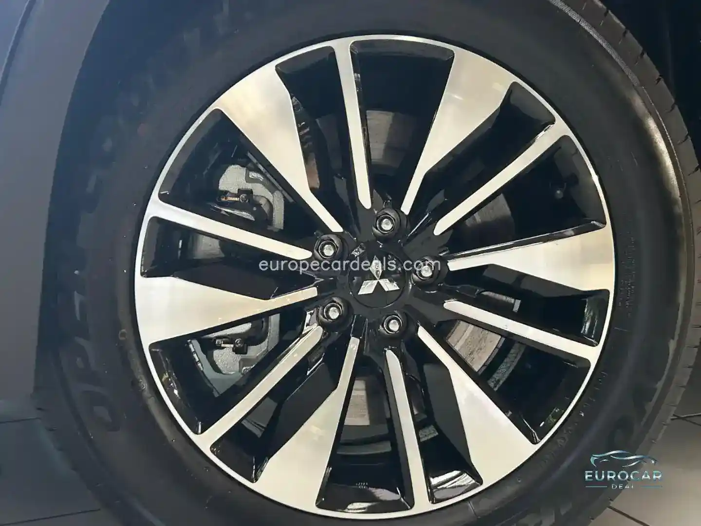 Mitsubishi Plug-in Hybrid Outlander