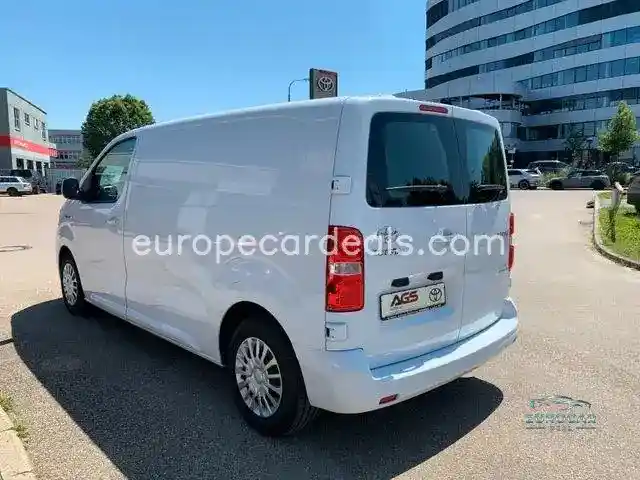 Toyota Proace (Verso)