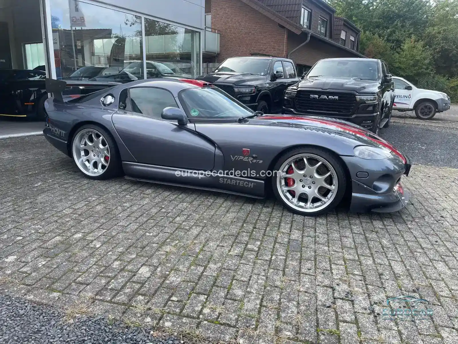 Dodge Viper