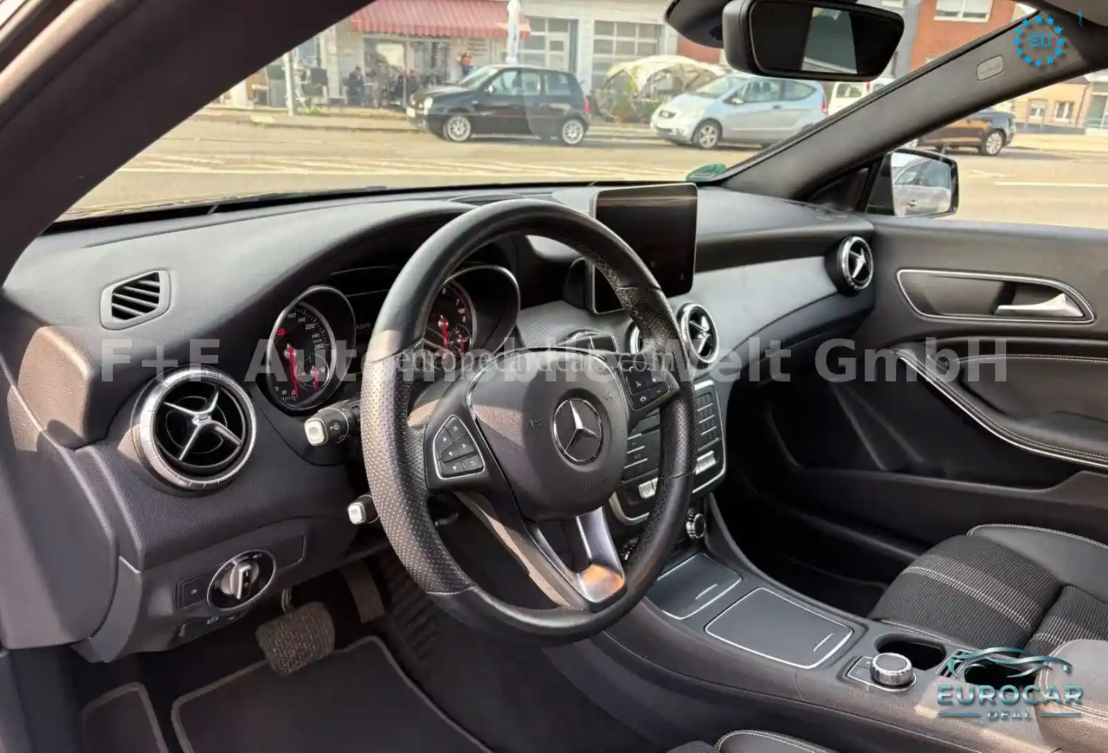 Mercedes-Benz CLA 180