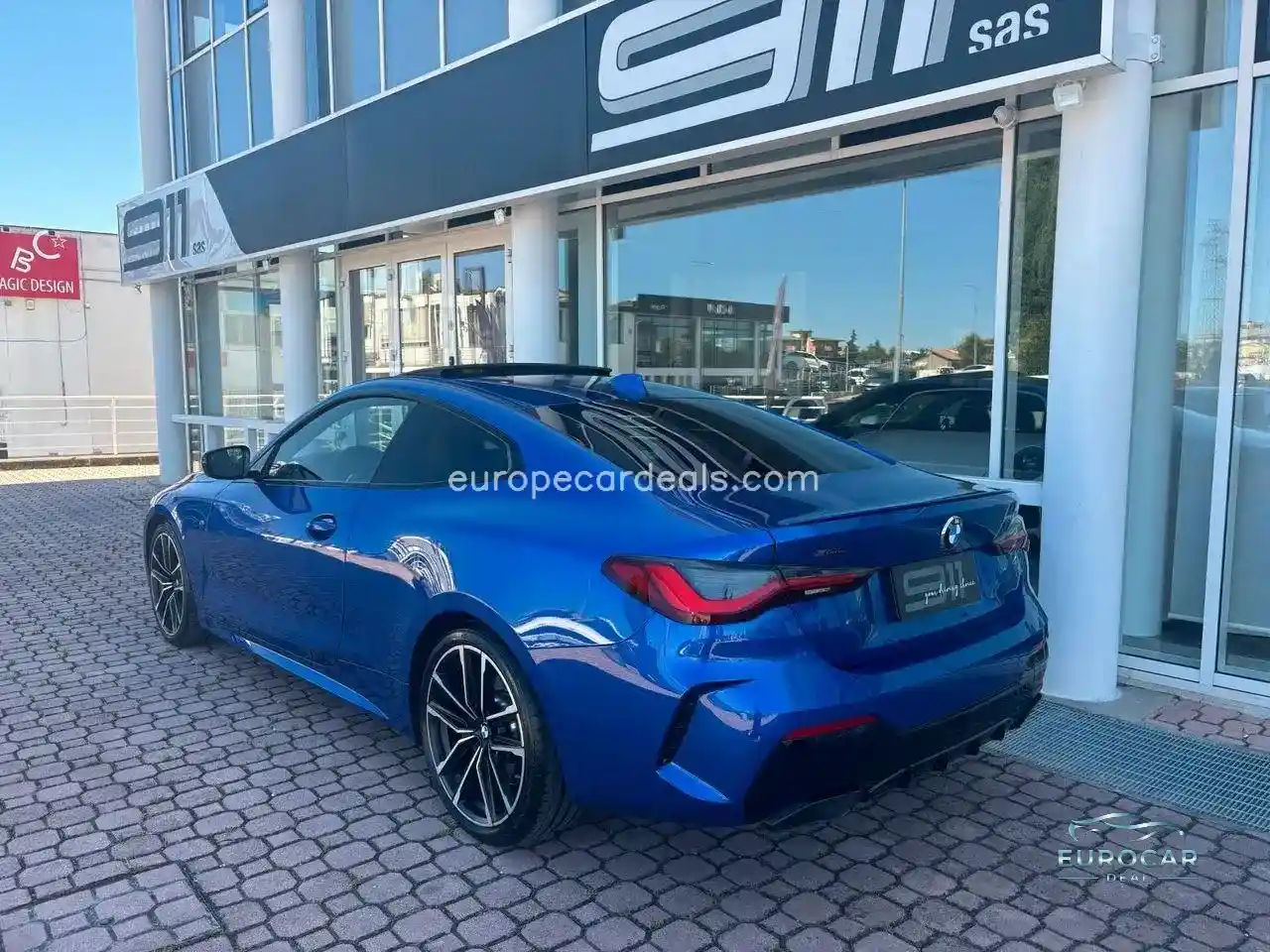 BMW M140i