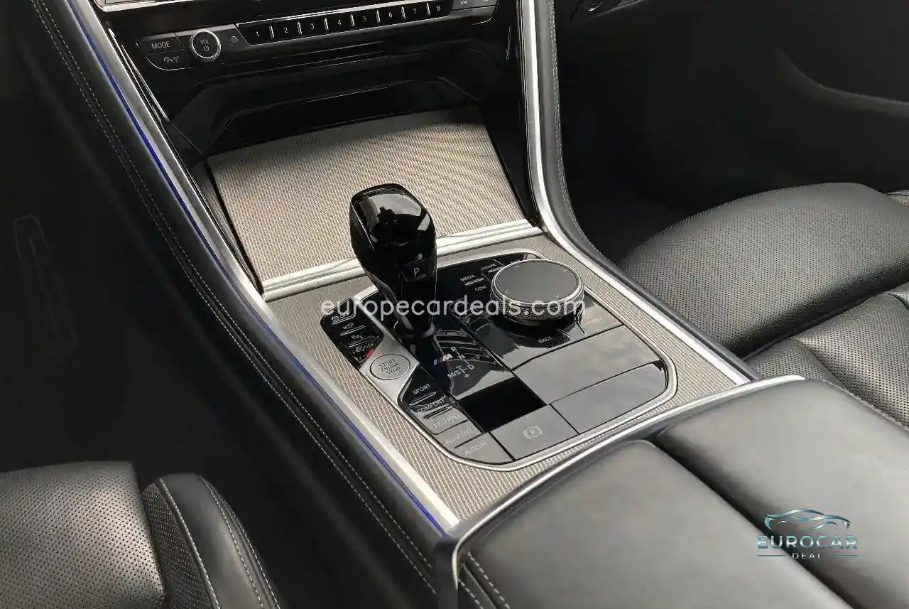 BMW M850
