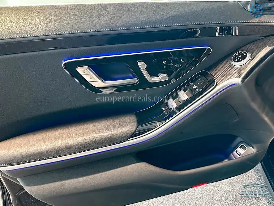 Mercedes-Benz S 400