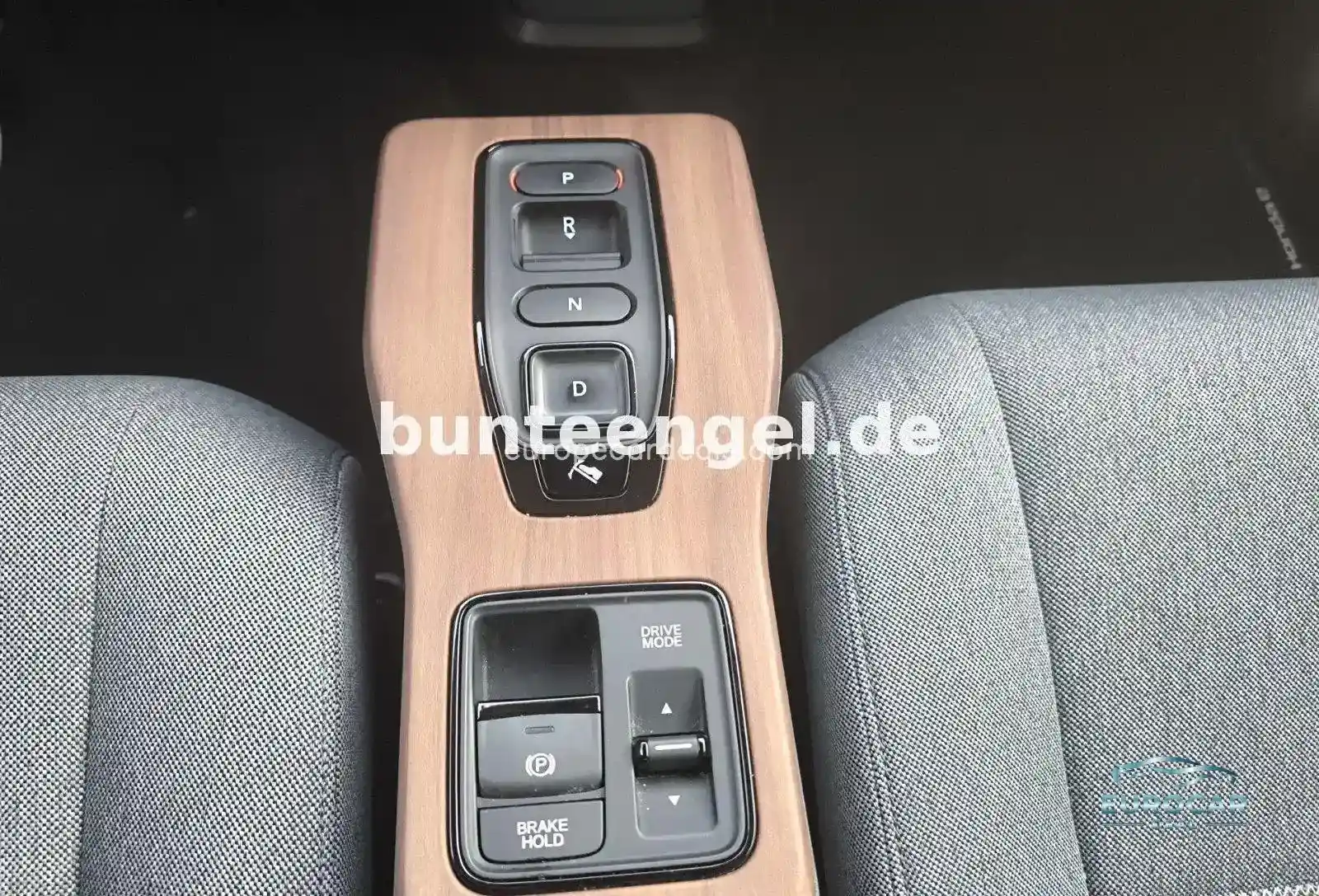 Honda e