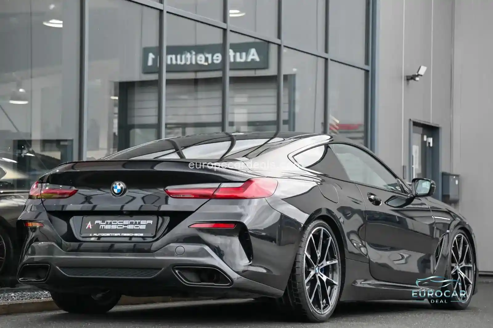 BMW 840