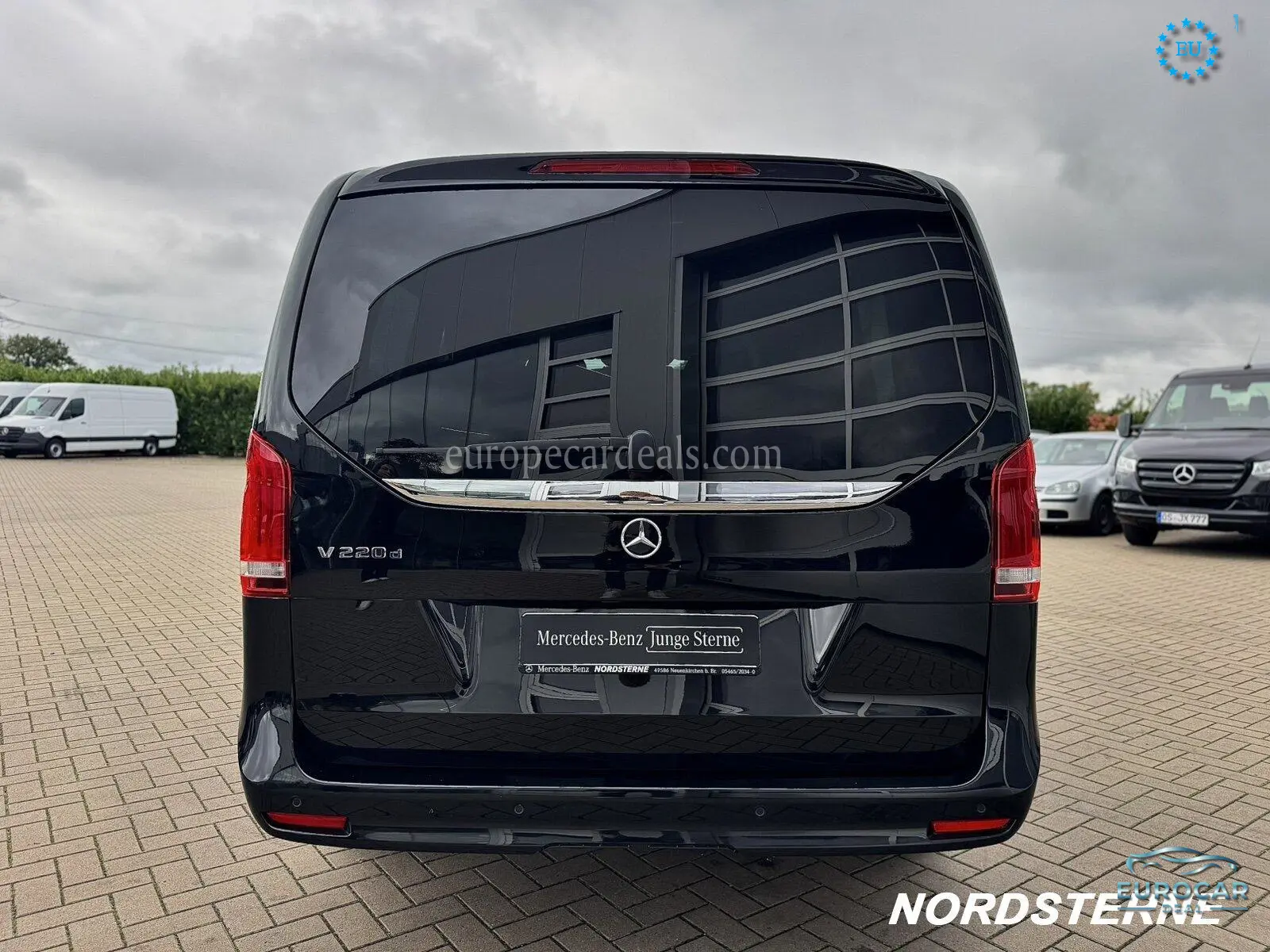 Mercedes-Benz V 220