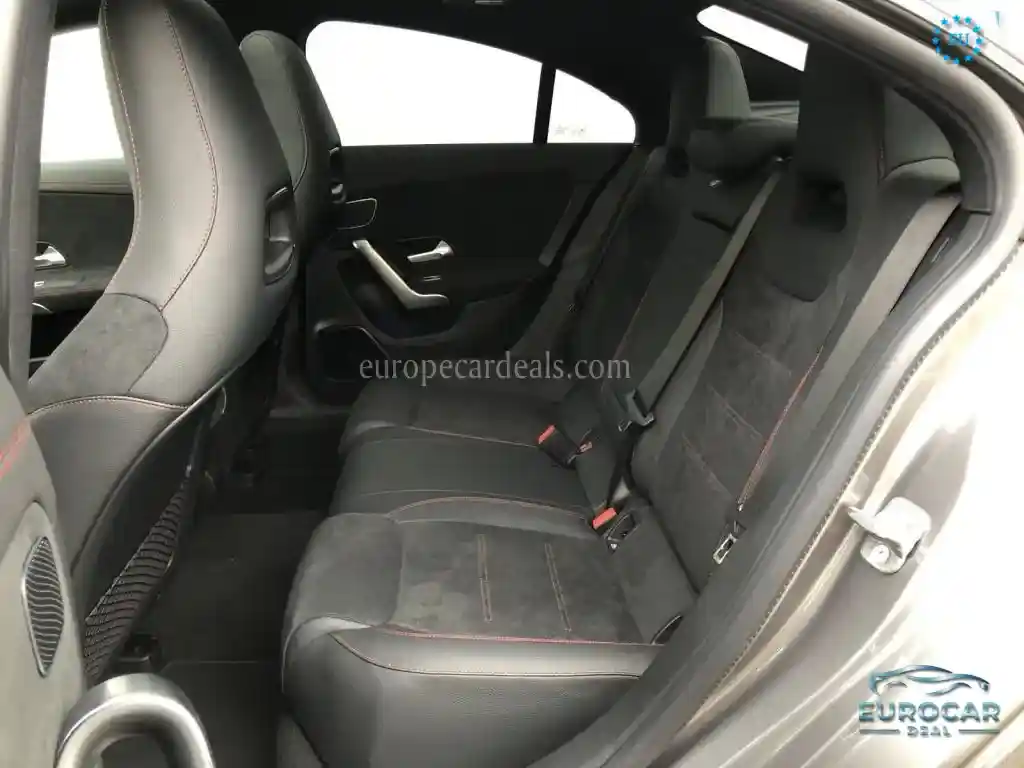 Mercedes-Benz CLA 220