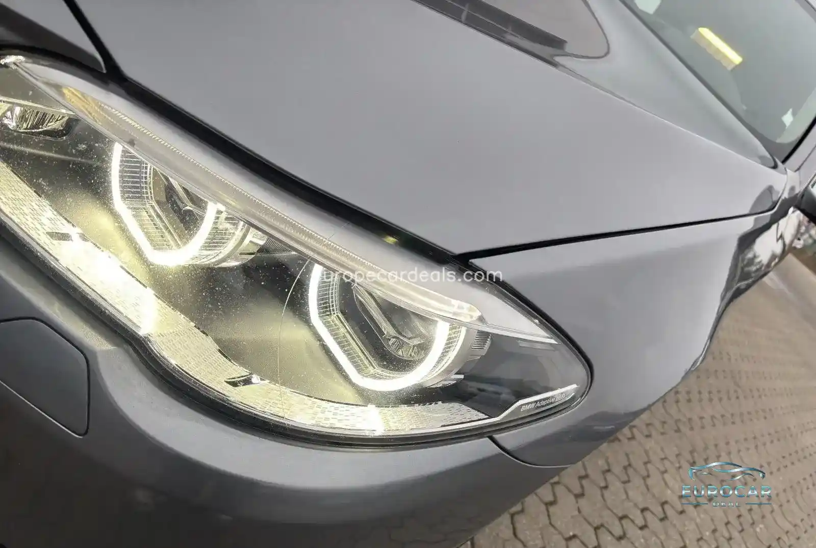 BMW 528