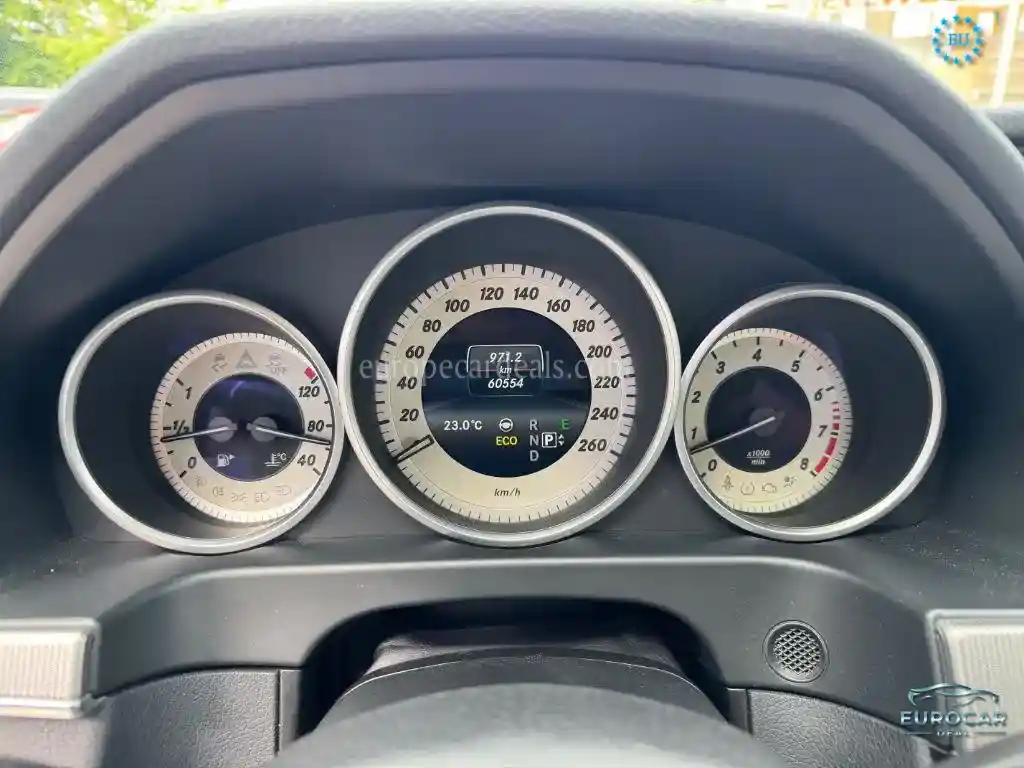 Mercedes-Benz E 400