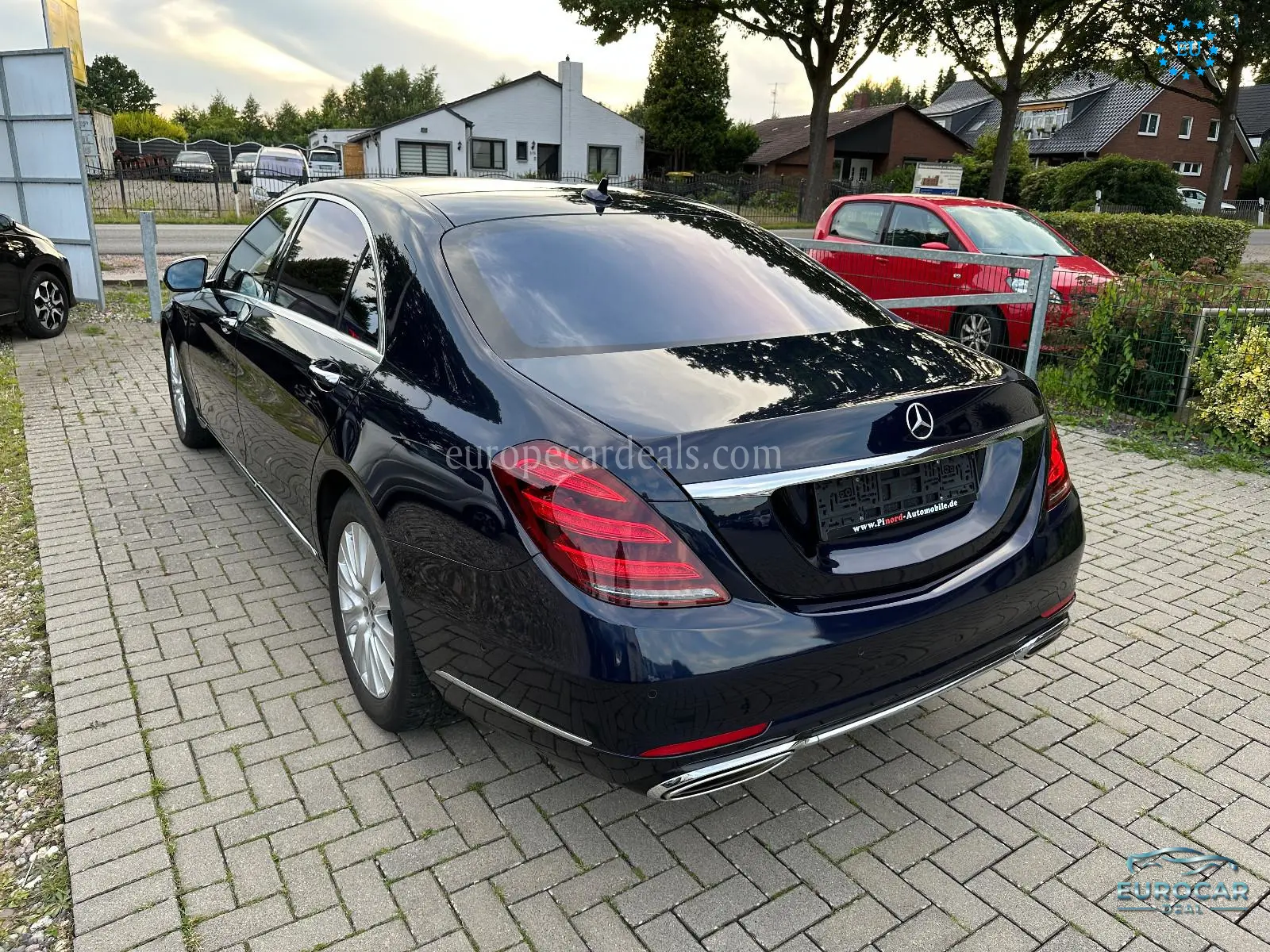 Mercedes-Benz S 560